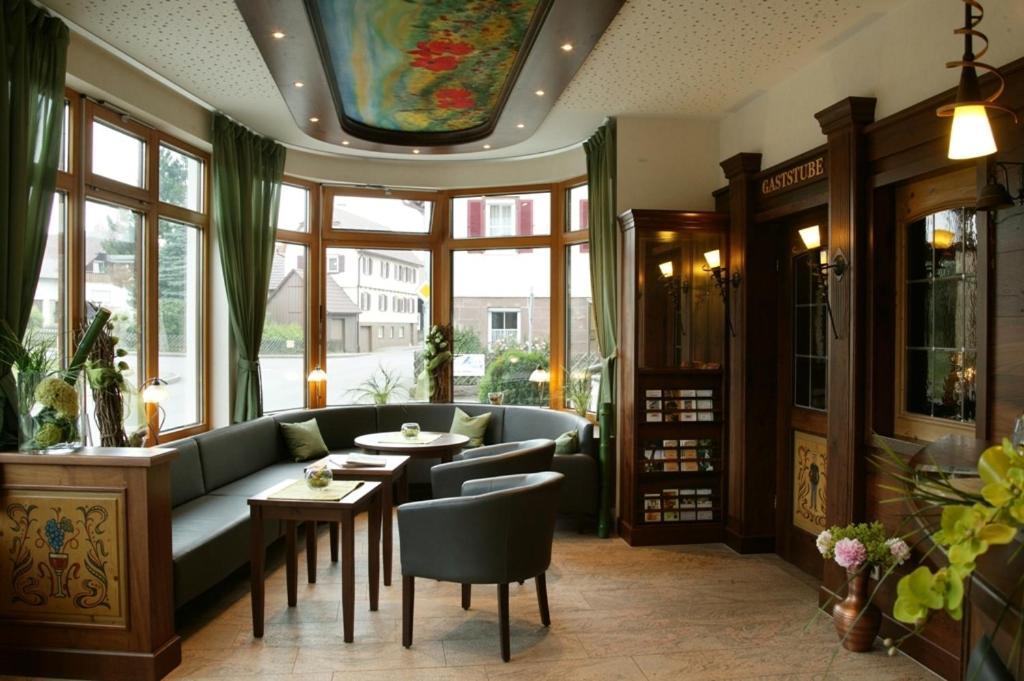 Landgasthof Loewen Neubulach Esterno foto